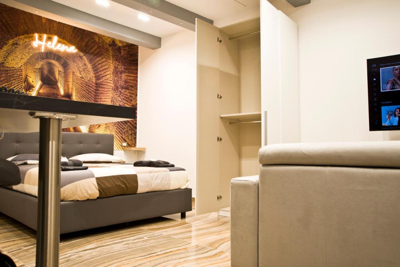 Suite Napoli Sotterranea Con Vasca Idromassaggio Nápoles Exterior foto