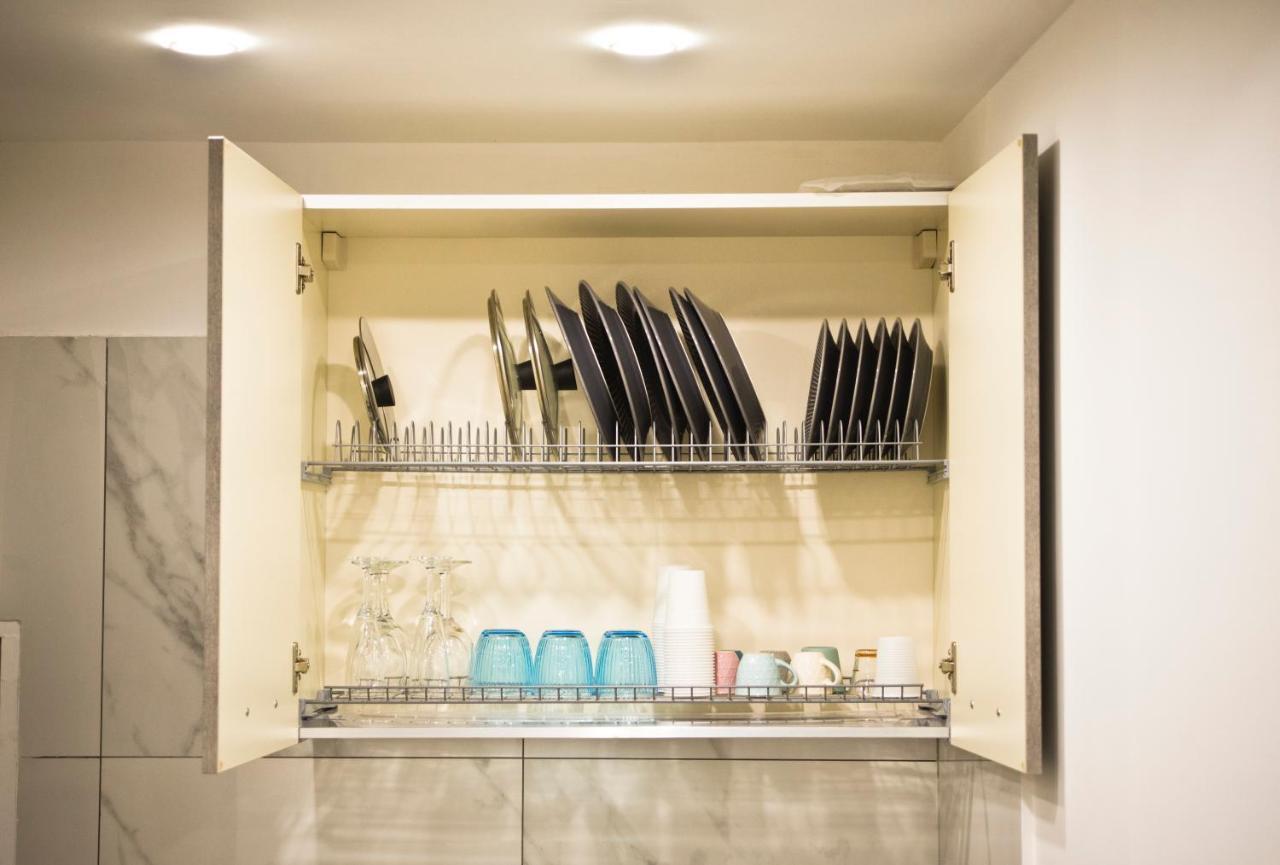 Suite Napoli Sotterranea Con Vasca Idromassaggio Nápoles Exterior foto